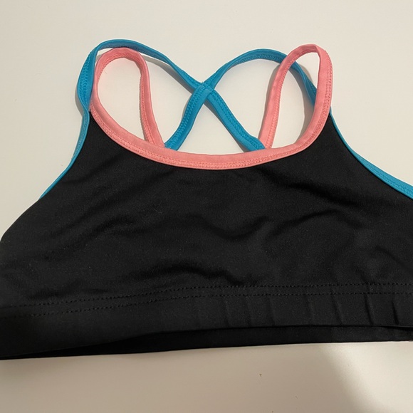 GAP Other - GapFit Brand Kid's size Small Girl's Black Strappy Sports Bra Top